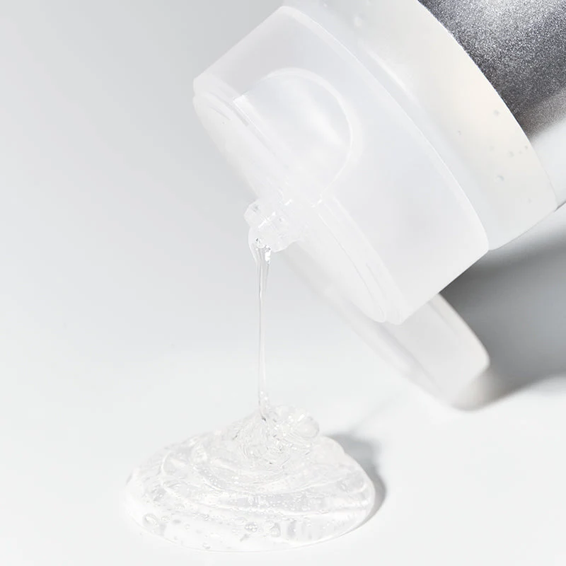 8 Hyaluronic Acid Moisturizing Gentle Gel Cleanser - Image 5