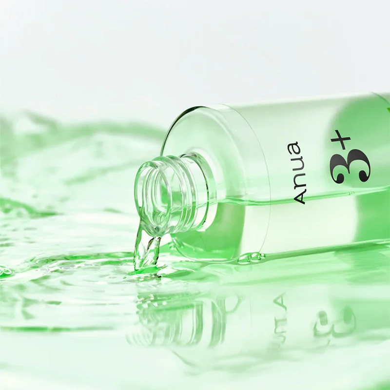 Azelaic Acid 3 Cica Skin Clarifying Toner - Image 4