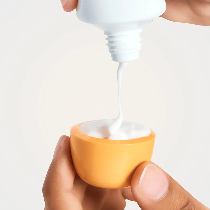 Zero-Cast Moisturizing Finish Sunscreen - Image 8