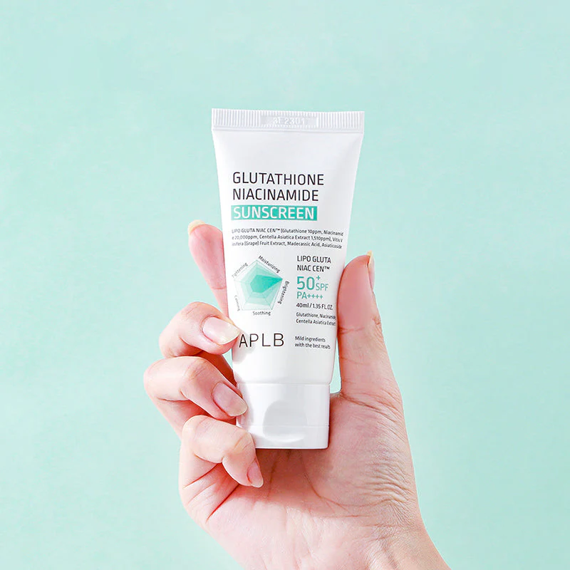 Glutathione Niacinamide Sunscreen - Image 2