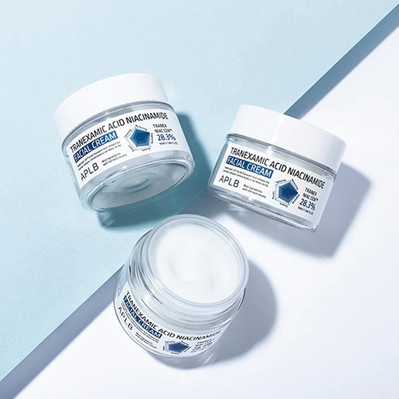 Tranexamic Acid Niacinamide Facial Cream - Image 4