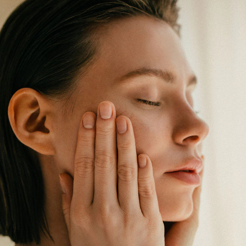 Tea Tree Pore Purifying Serum - Image 6