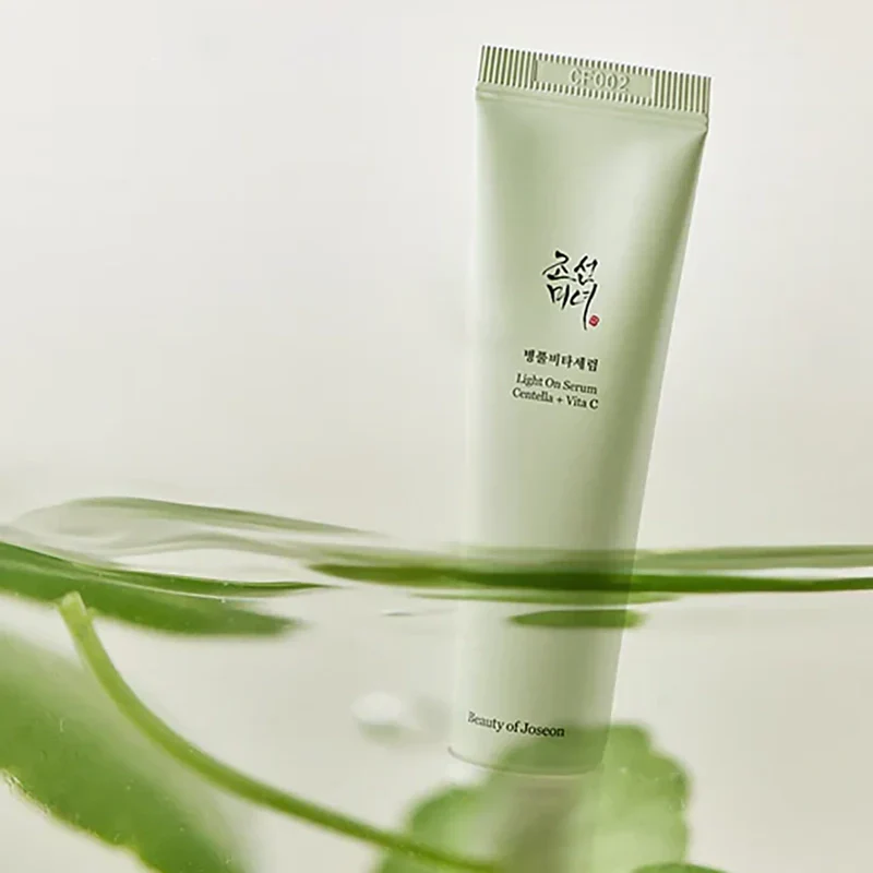 Light On Serum Centella + Vita C - Image 9