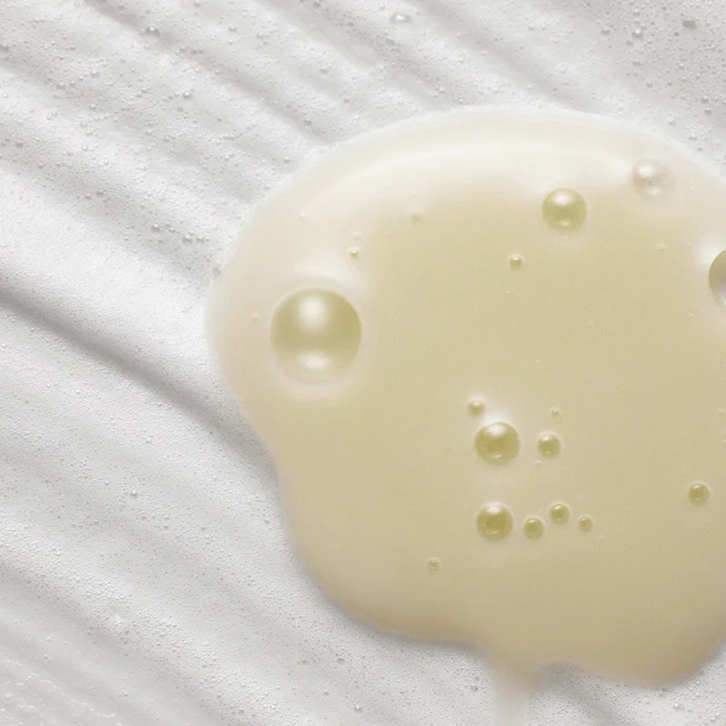 Green Tea & Enzyme Milky Foaming Wash - Image 3