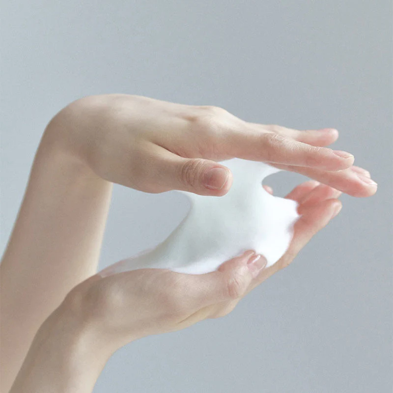The Real Noni Acne Bubble Cleanser - Image 2