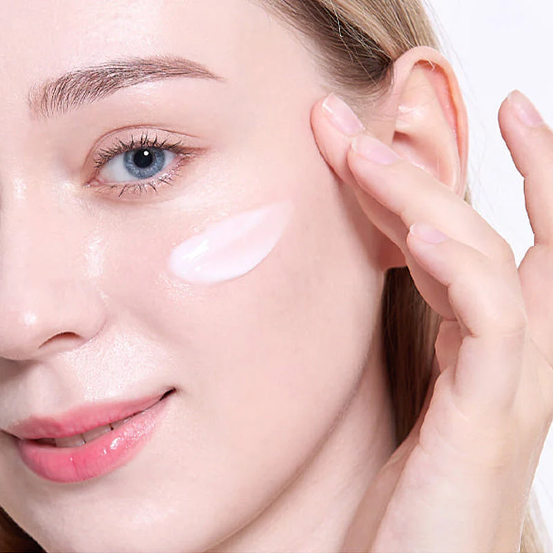 TXA Niacinamide Toning Ampoule - Image 8