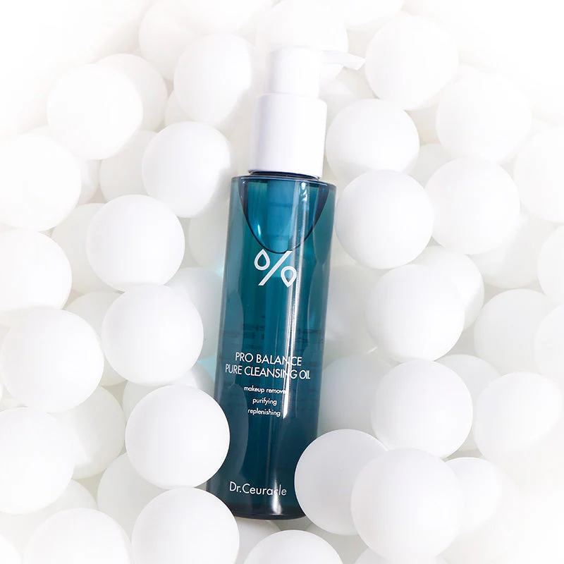 Pro Balance Pure Cleansing Oil - Image 9