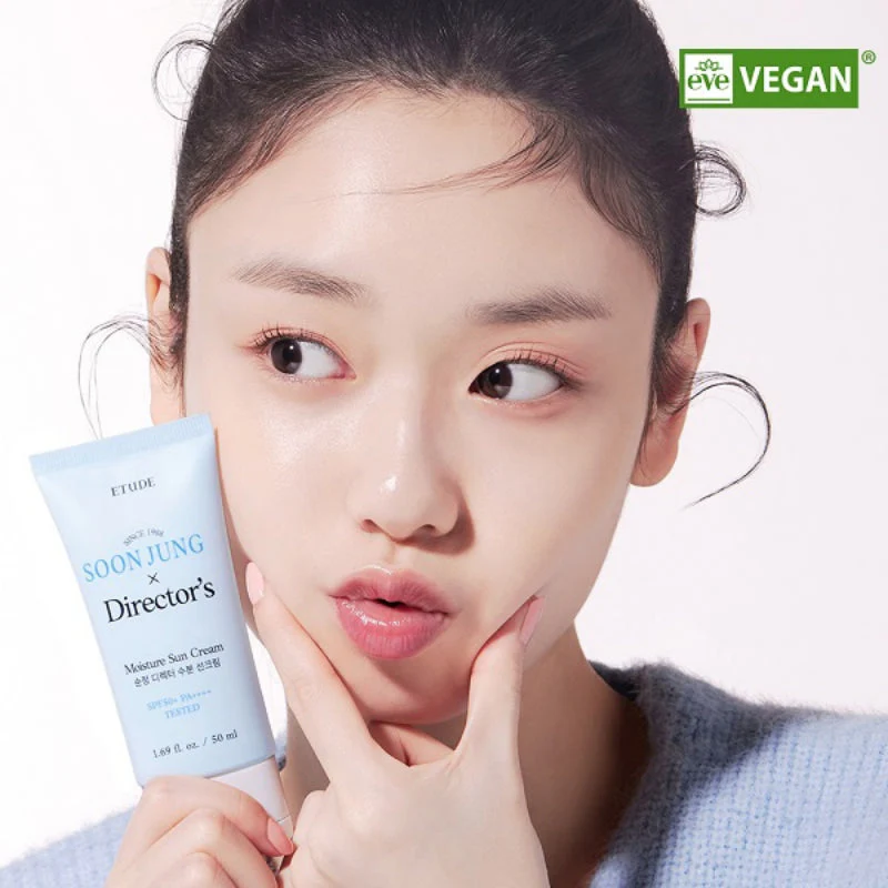 Soon Jung Director's Moisture Sun Cream SPF50+ PA++++ - Image 3