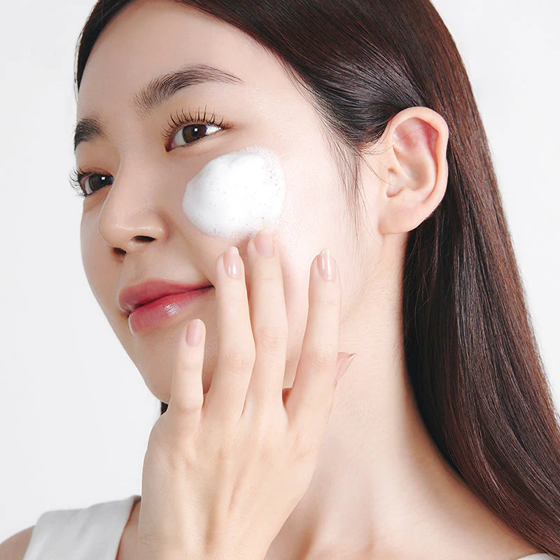 Soon Jung ph 5.5 Foam Cleanser - Image 4