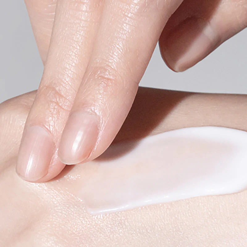 Collagen Water Full Moist Eye Cream - Image 4
