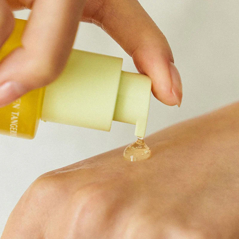 Green Tangerine Vita-C Dark Spot Care Serum - Image 3