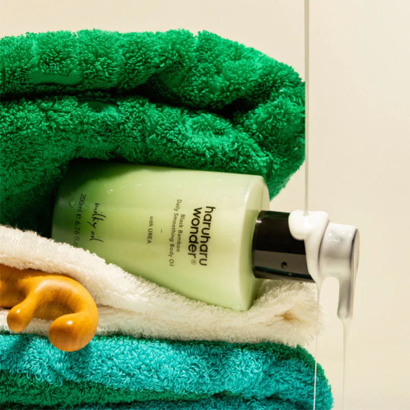 Black Bamboo Daily Smoothing Body Oil - Image 8