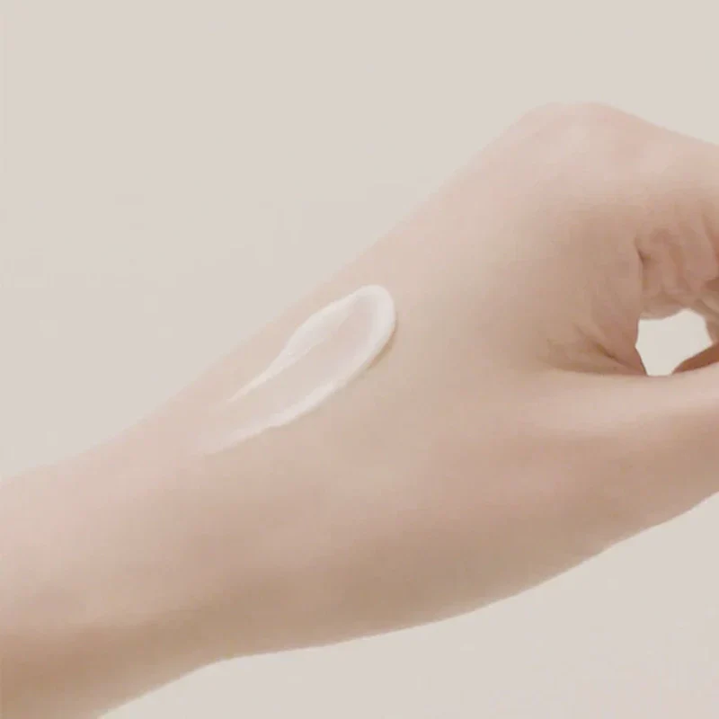 Black Rice 10 Hyaluronic Cream - Image 4