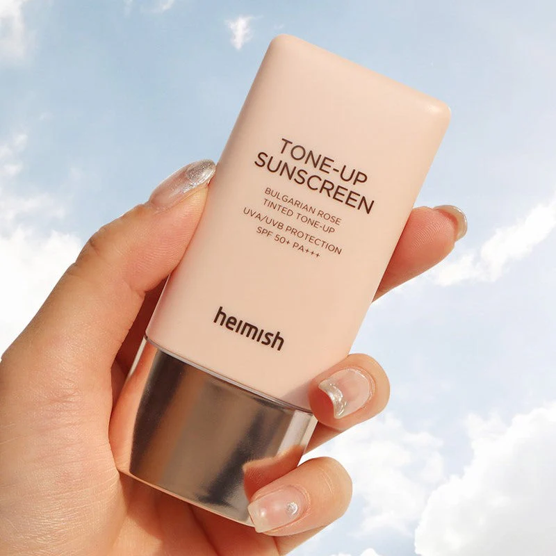 Bulgarian Rose Tone-up Sunscreen SPF50 - Image 7