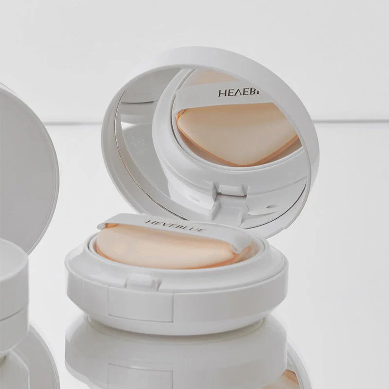 Penta Berry Panthenol Repair Glow Foundation Cushion - Image 2