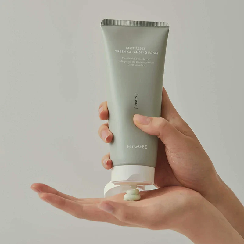 Soft Reset Green Cleansing Foam - Image 3
