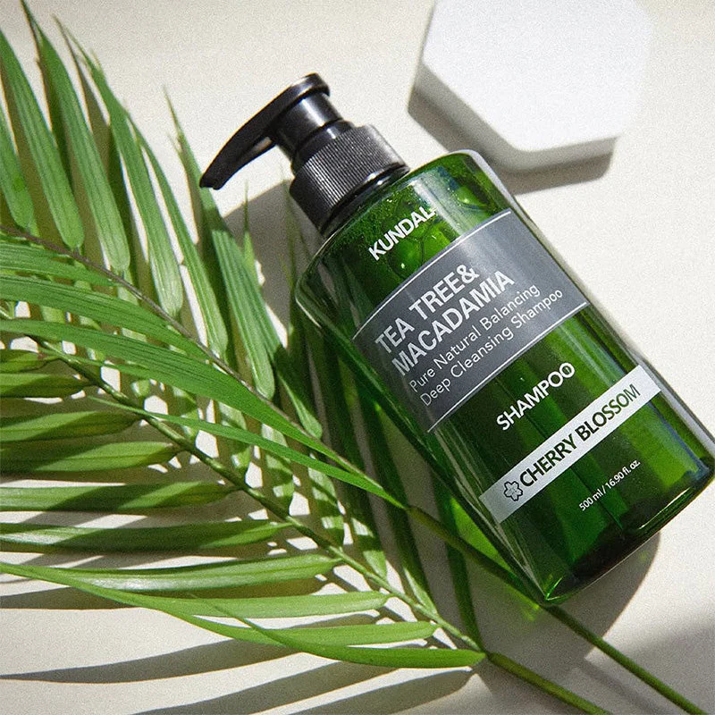 Tea Tree & Macadamia Deep Cleansing Shampoo - Image 5