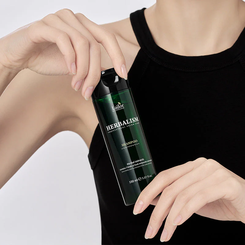 Herbalism Shampoo - Image 3