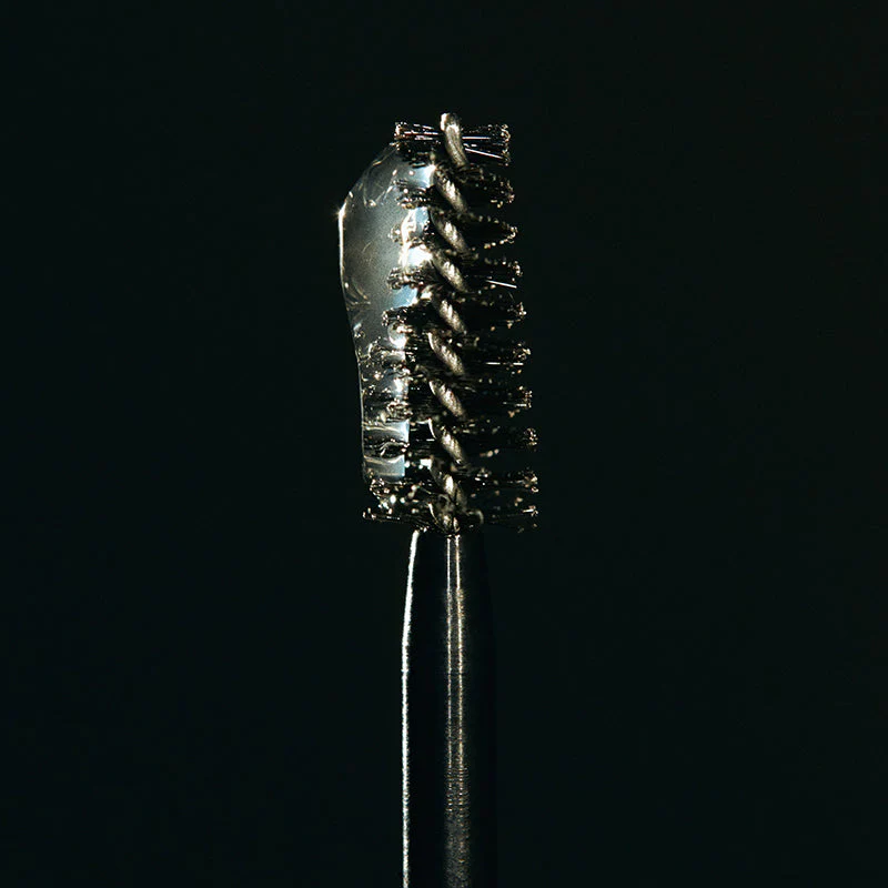 Wild Brow Shaper - Image 10