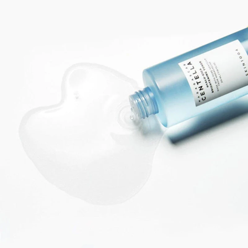 Madagascar Centella Hyalu-Cica Brightening Toner - Image 3