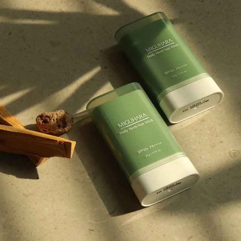 Daily Herb Sun Stick SPF50+ PA++++ - Image 5