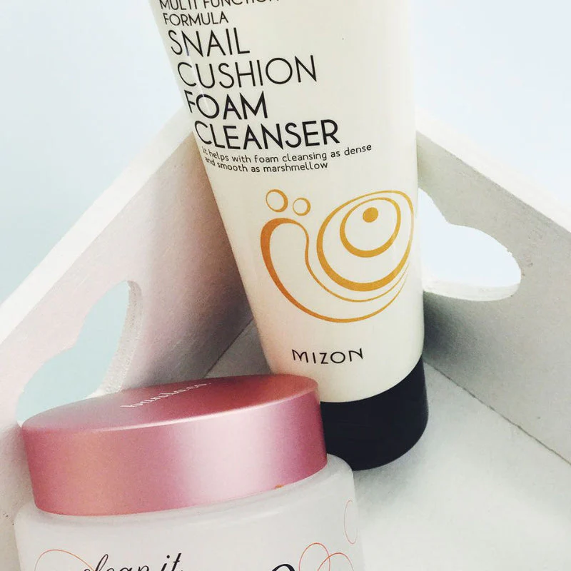Snail Cushion Foam Cleanser - Image 2