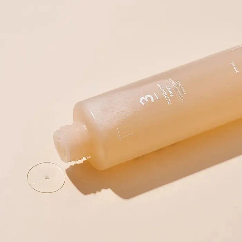 No.3 Super Glowing Essence Toner - Image 5