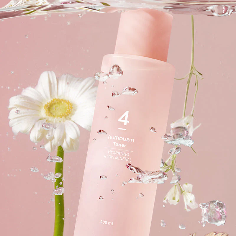 No.4 Hydrating Glow Mineral Toner - Image 2
