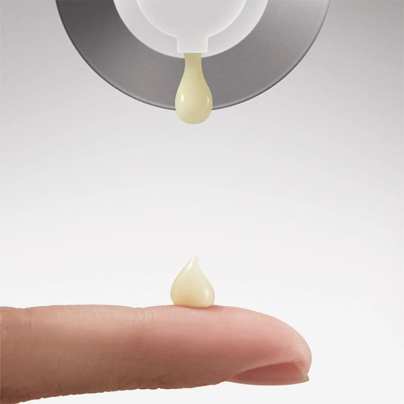 Retinol Repair Serum - Image 4