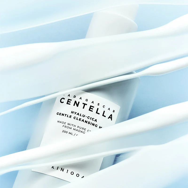 Madagascar Centella Hyalu-Cica Gentle Cleansing Milk - Image 5