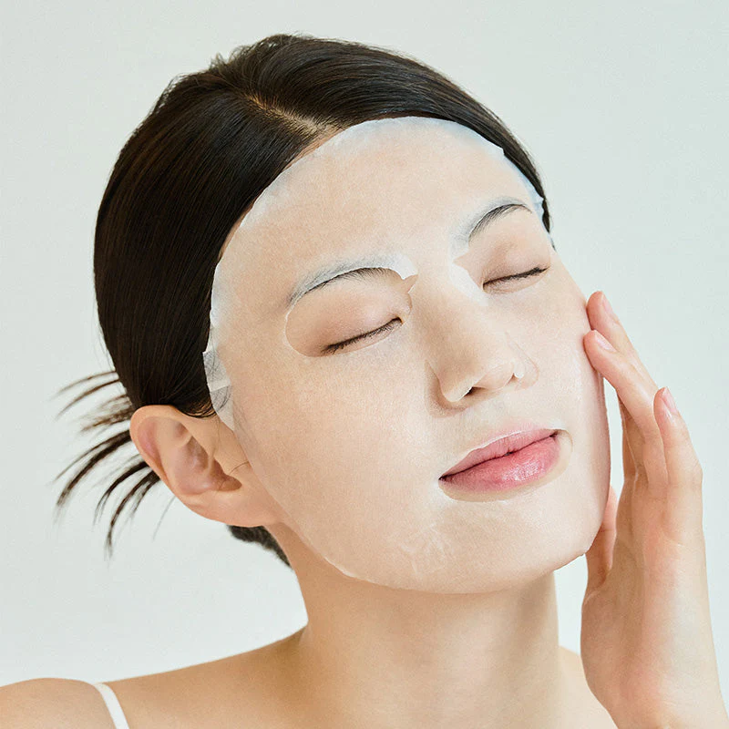 Madagascar Centella Tone Brightening Glow Mask - Image 5