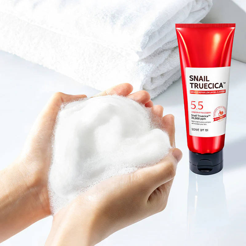 Snail Truecica Miracle Repair Low pH Gel Cleanser - Image 4