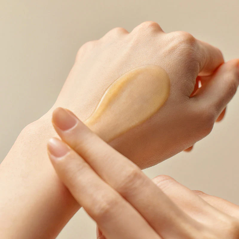 Propolis B5 Glow Barrier Calming Serum - Image 4