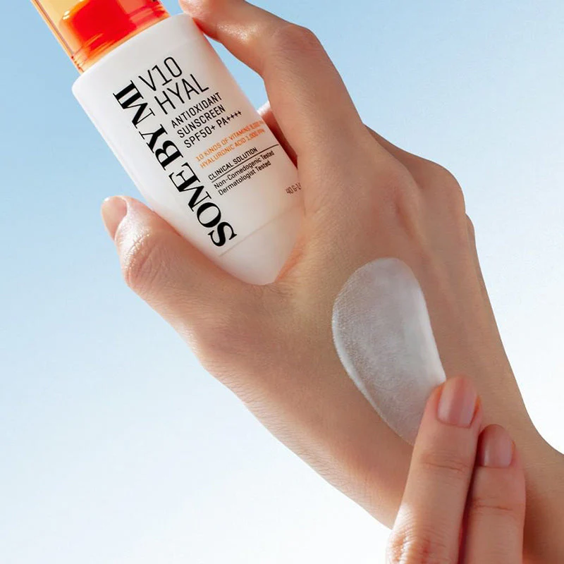 V10 Hyal Antioxidant Sunscreen SPF50+ PA++++ - Image 5