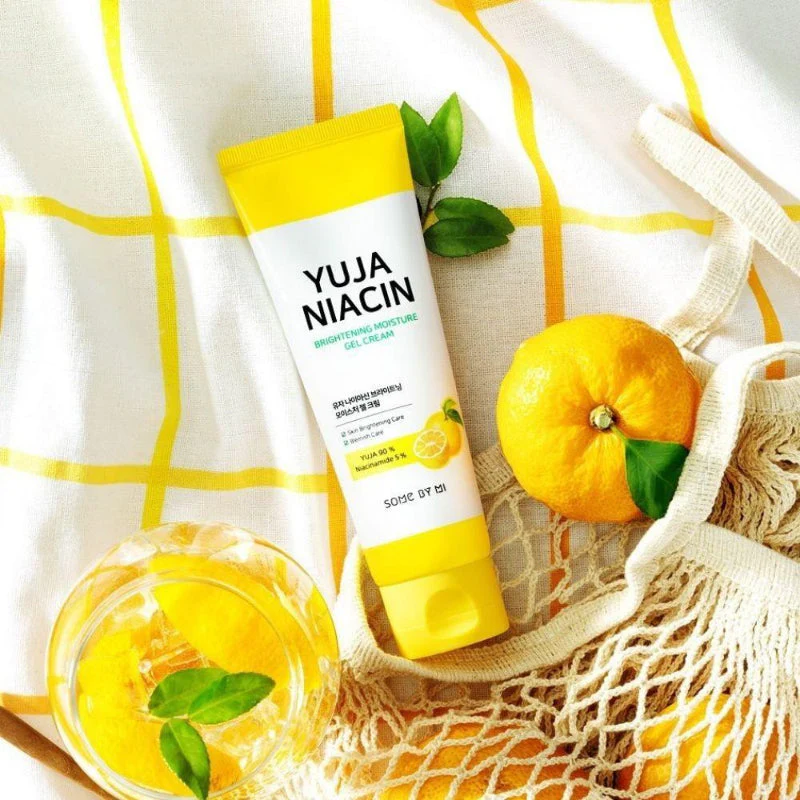 Yuja Niacin 30 Days Brightening Peeling Gel - Image 9